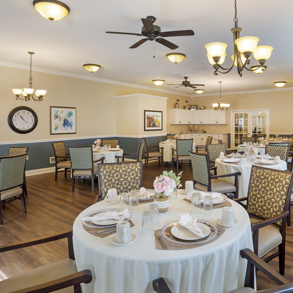 Brookdale Asheville Overlook Community Dining Room