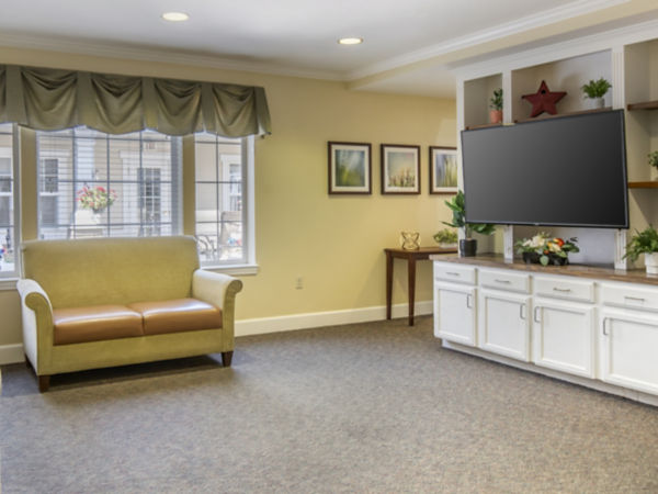 Brookdale Bend Community Living Room