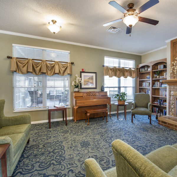 Brookdale Bloomington Community Living Room