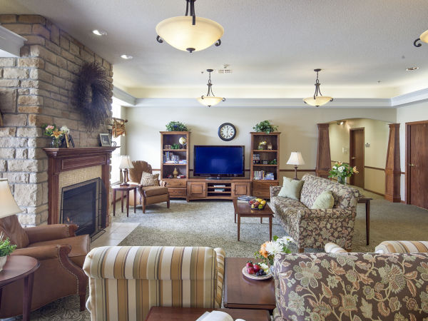 Brookdale Bowling Green Community Living Room
