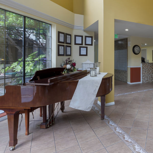 Brookdale Brookhurst Foyer