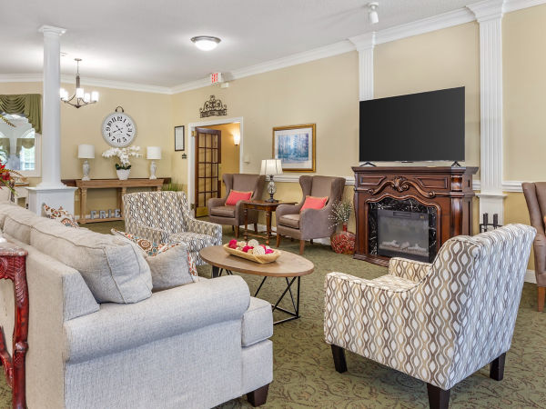 Brookdale Burlington Al Community Living Room