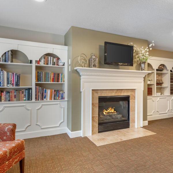 Brookdale Chapel Hill Mc Community Living Room