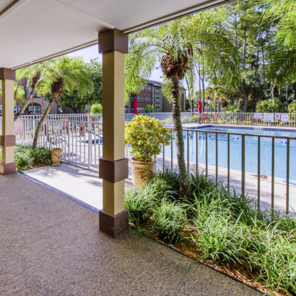 Brookdale College Parkway Pool