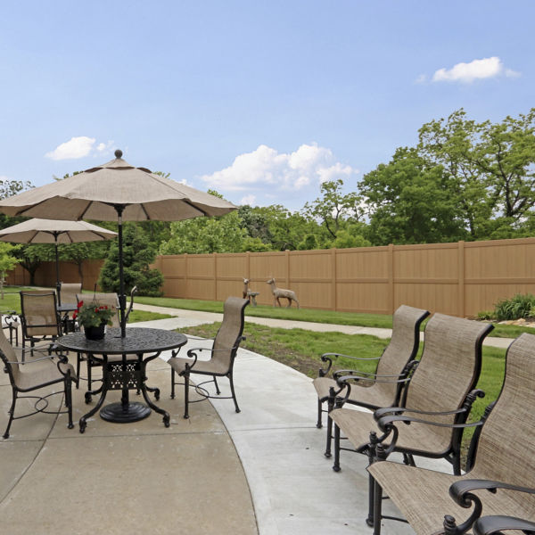 Brookdale College Square Patio
