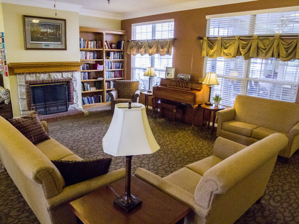 Brookdale Columbia Tn Community Living Room