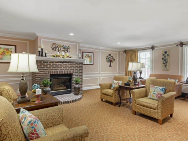 Brookdale Country Day Road Community Living Room