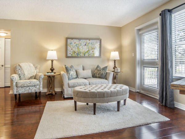 Brookdale Destin Apartment Living Room