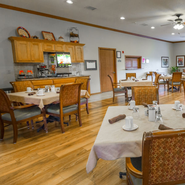 Brookdale Dodge City Dining Room