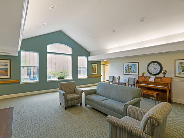 Brookdale East Niskayuna Community Living Room