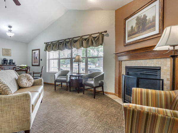 Brookdale Faribault Community Living Room