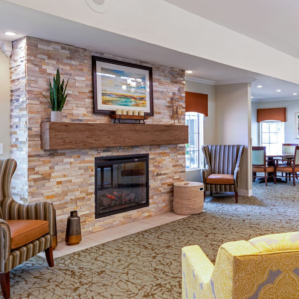 Brookdale Gardens Of Tarzana Community Living Room