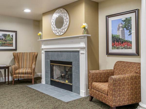 Brookdale Grand Blanc Al Community Living Room