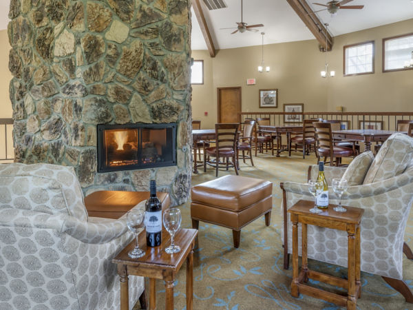 Brookdale Grand Prairie Community Living Room