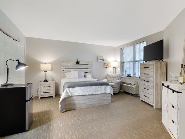 Brookdale Harrisonburg Apartment Bedroom