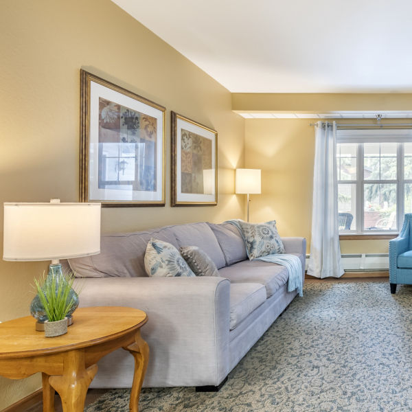 Brookdale Inver Grove Heights Common Area