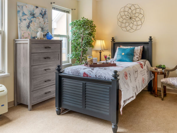 Brookdale Kenmore Ny Apartment Bedroom