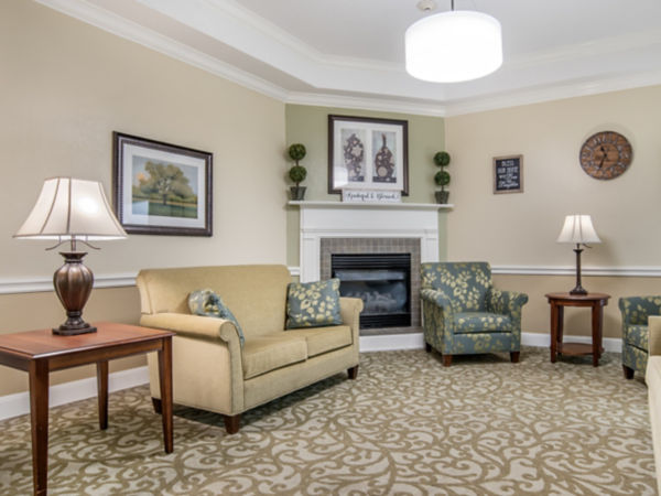 Brookdale Lafayette Community Living Room