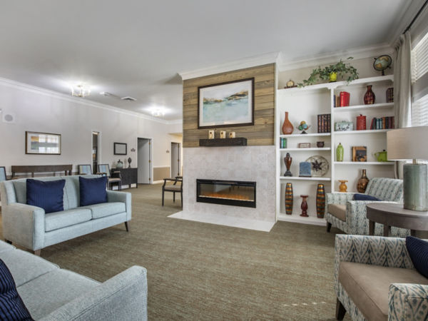 Brookdale Lakeshore Community Living Room