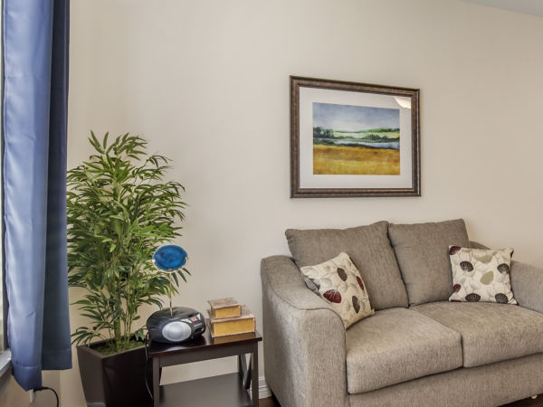 Brookdale Lakeway Apartment Living Room