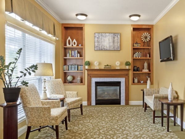 Brookdale Lexington Community Living Room