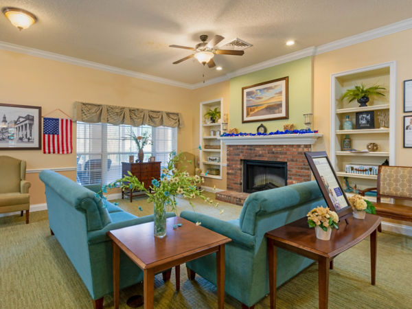 Brookdale Mandarin Central Community Living Room