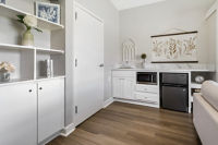 Studio Apartment Kitchenette