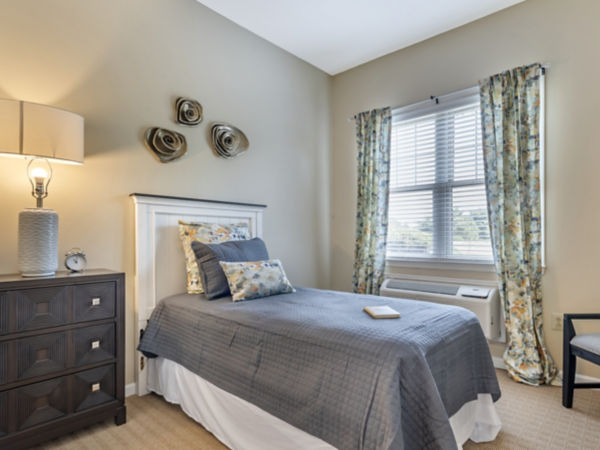 Brookdale Monroe Nj Apartment Bedroom