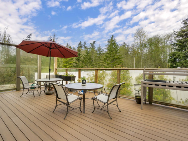 Brookdale Montclair Poulsbo Deck