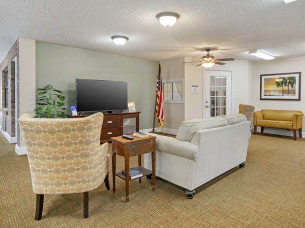 Brookdale New Port Richey Community Living Room