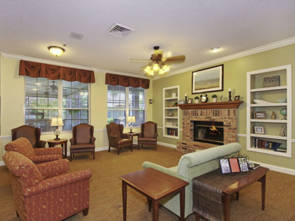 Brookdale Ormond Beach West Community Living Room