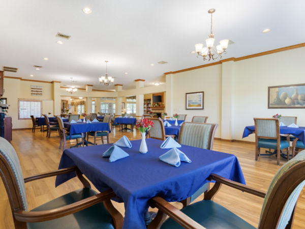 Brookdale Owasso Community Dining Room