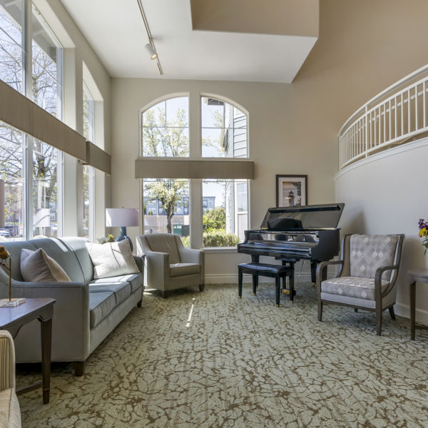 Brookdale Rose Valley Scappoose Community Living Room
