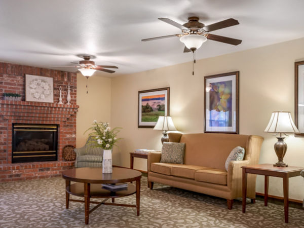 Brookdale Russellville Community Living Room