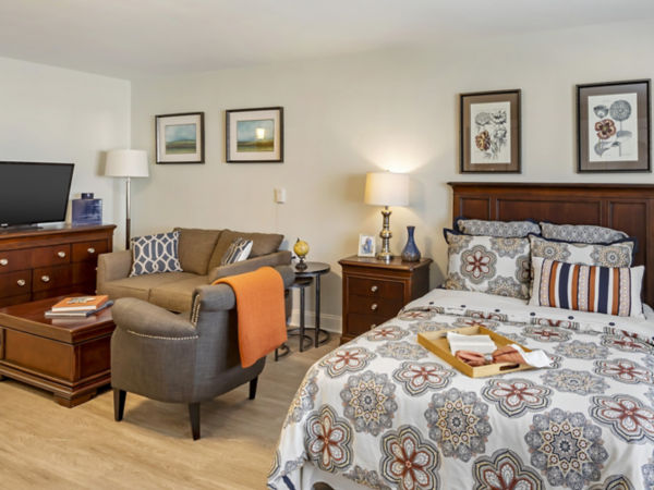 Brookdale Southpoint Apartment Bedroom