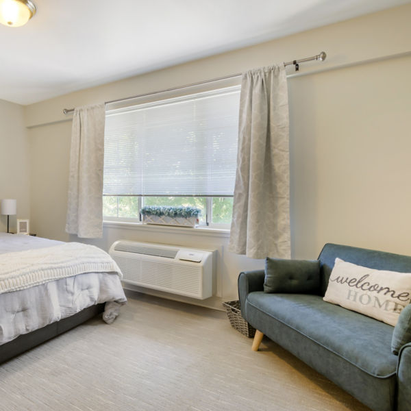 Brookdale Staunton Apartment Bedroom