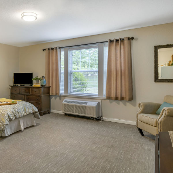 Brookdale Stonestreet Apartment Bedroom