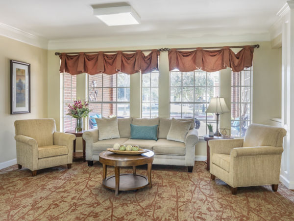 Brookdale Tanglewood Oaks Community Living Room