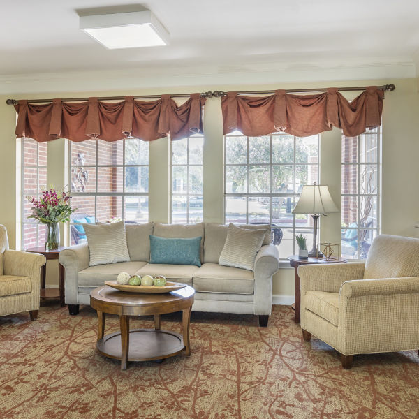 Brookdale Tanglewood Oaks Community Living Room