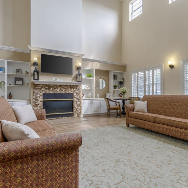 Brookdale The Heights Fireplace