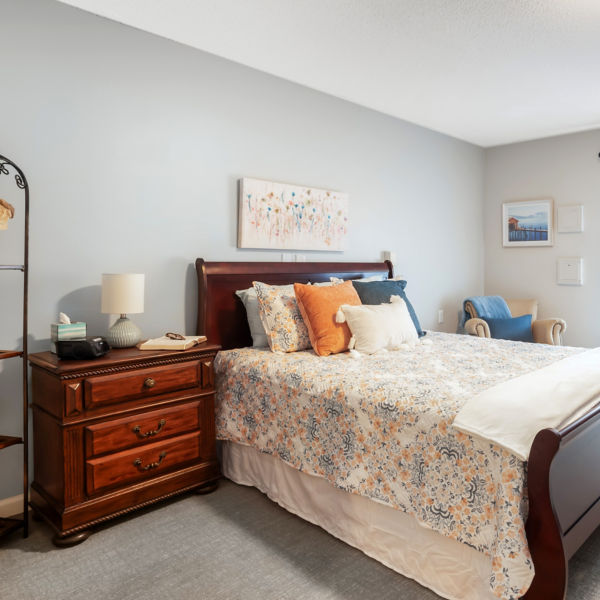 Brookdale Union Apartment Bedroom