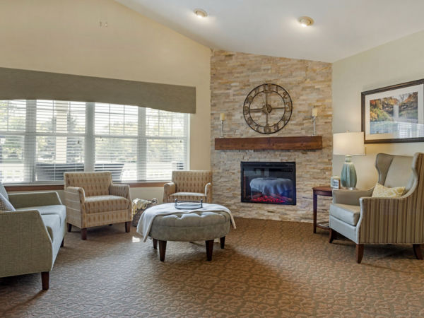 Brookdale West St Paul Community Living Room