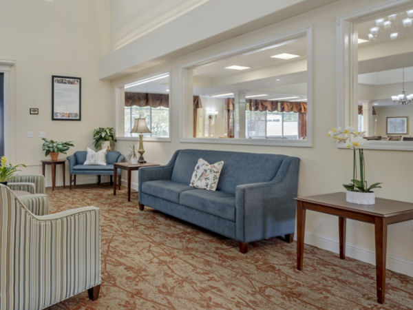 Brookdale Windsor Lobby