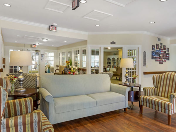 Brookdale Winston Salem Community Living Room