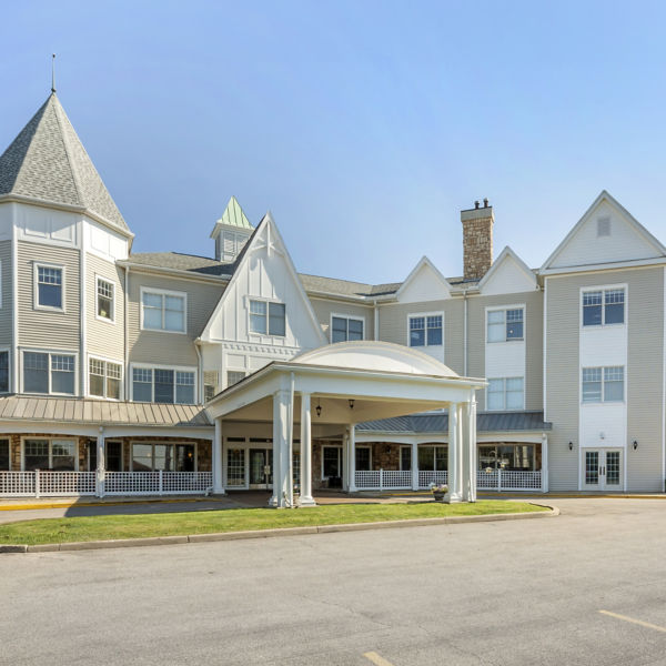 Brookdale Bath Entrance