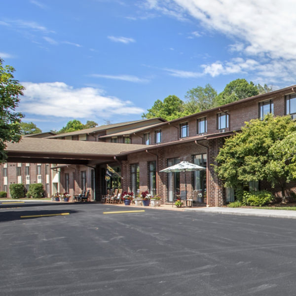 Brookdale Bristol Entrance
