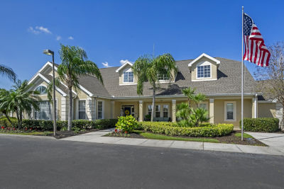 Cape Coral Entrance