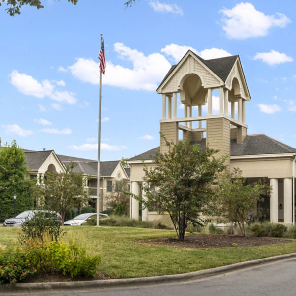 Brookdale Carriage Club Entrance