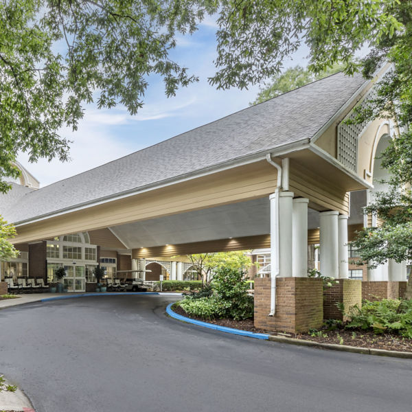 Brookdale Chambrel Roswell Entrance