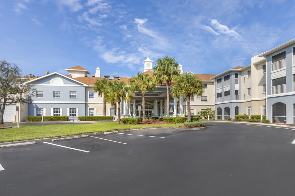 Fort Meyers Cypress Lake Entrance